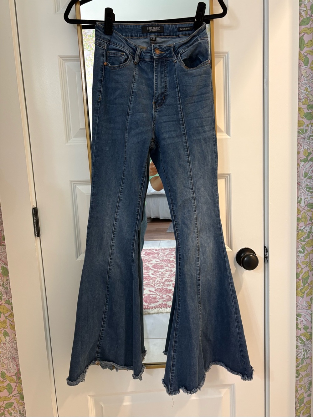 Judy Blue Medium Blue High-Rise Flare Jeans